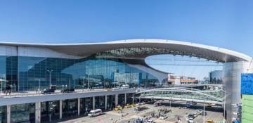 Drone debris falls at Moscow's Sheremetyevo Airport
