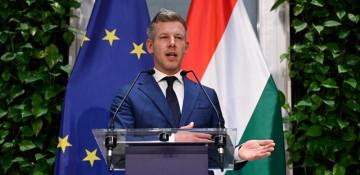  Poland instead of Moscow: Magyar’s first visit strikes at Orbán’s legacy  