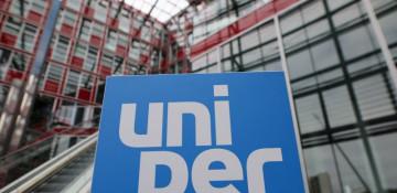 Germany begins selling stake in bailed-out Uniper