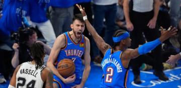 Thunder even Western finals after beating Spurs 122-113
