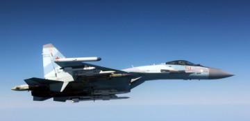 Black Sea incident: Russian jets ‘dangerously’ intercept RAF spy plane -  VIDEO 