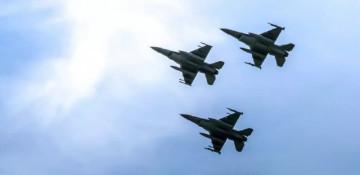 Latvia issues airspace threat warning near eastern border
