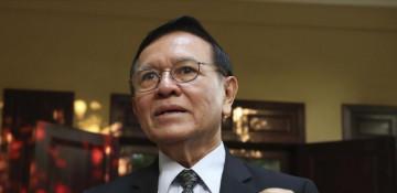 Cambodia pardons ex-opposition leader Kem Sokha