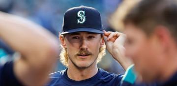 Bryce Miller locks down first win in unorthodox relief appearance