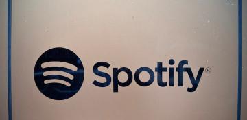 Spotify adds narrated articles from Vogue, The Atlantic, and more