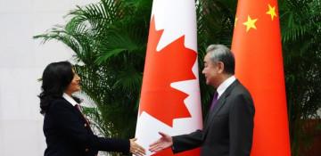 China’s top diplomat begins landmark Canada visit