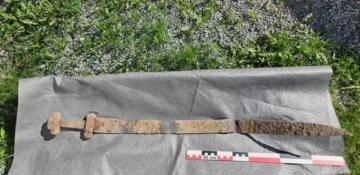 6 year old boy discovers 1300 year old sword on school trip in Norway