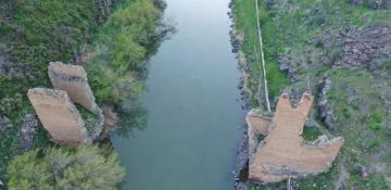 Türkiye and Armenia advance fragile normalization with joint border bridge restoration deal