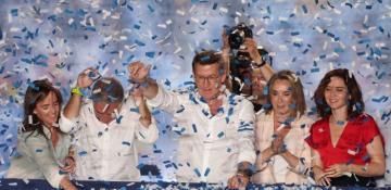 Spain conservatives lose majority in Andalucía as Vox becomes kingmaker