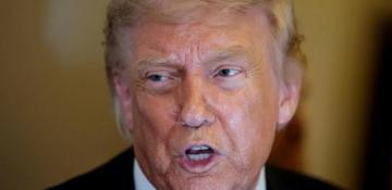 Trump issues stark warning to Iran as peace talks remain deadlocked