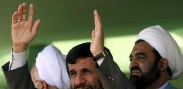 US and Israel allegedly planned leadership change in Iran involving Mahmoud Ahmadinejad