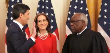 Kevin Warsh takes oath as Fed chair