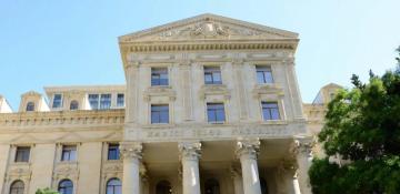 Azerbaijan rejects French minister’s remarks on Garabagh and accuses Paris of double standards