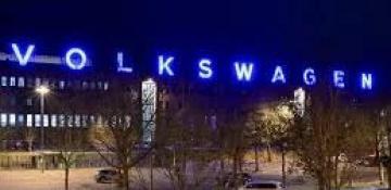 Volkswagen unions reject plant closures amid pressure on German factories