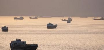Iran says navy blocked US warships from entering Strait of Hormuz 