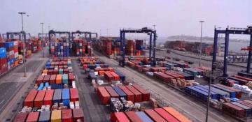 Iranian ports remain active despite US blockade, says shipping association chief