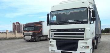 Azerbaijan sends exports to Armenia through official customs process