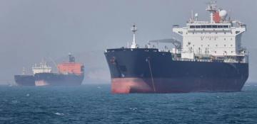 Iranian vessels reportedly break through blockade and enter Persian Gulf 