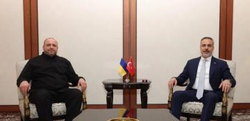 Turkish foreign minister hosts Ukraine’s top negotiator