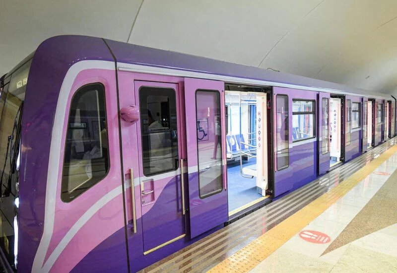 Passengers in Baku Metro to see free carriages in advance