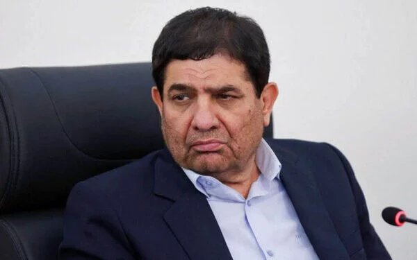 Top Iranian aide says Trump 'cannot reopen’ Strait of Hormuz