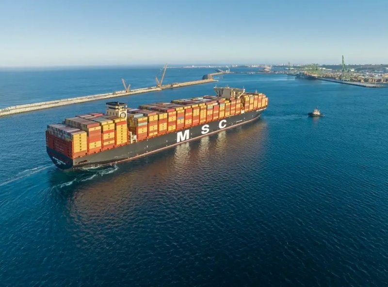 MSC launches truck and feeder service to bypass Strait of Hormuz