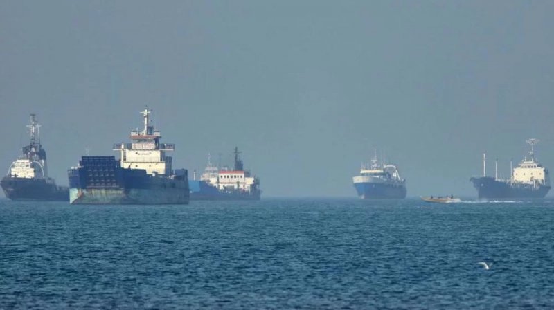 Iran offers support services to vessels in Strait of Hormuz