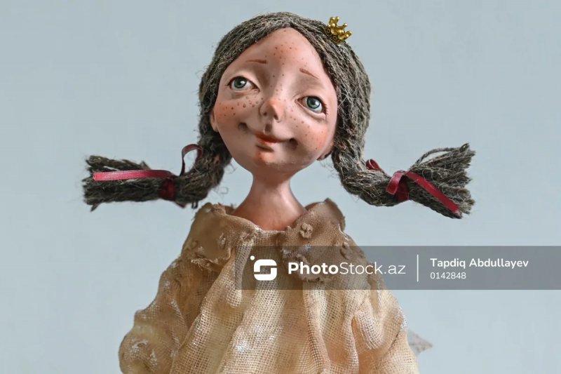 News about - Meet the artist bringing dolls to life with retro nostalgia -  PHOTOS 