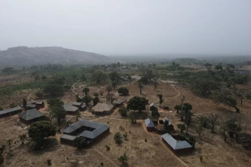 US military carries out additional strikes against ISIL fighters in Nigeria after joint operation