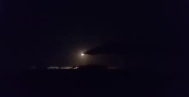 Iran launches missiles toward U.S. warships in Gulf - VIDEO