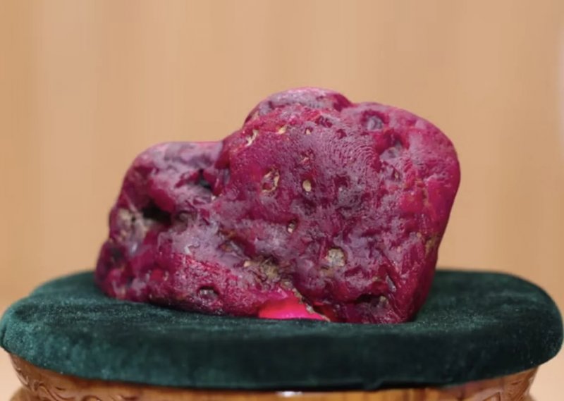 Huge 11,000-carat ruby discovered in Myanmar