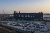 Tesla’s xAI, SpaceX deals drive $573M revenue