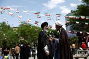 Iran offers Strait deal; Trump dissatisfied but prefers non-military path 
