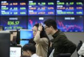AI chip rally in S. Korea, Taiwan pushes Asian stocks to record