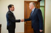 Hikmat Hajiyev discusses bilateral relations with Polish official in Baku 