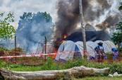Protesters attack Ebola treatment center in eastern DR Congo -  VIDEO 
