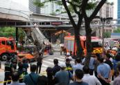 At least 2 dead, 4 injured in South Korea overpass collapse