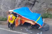 Tourist jeep crash at Indonesia's Mount Bromo kills 2, injures 3 -  VIDEO 