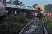 At least 12 injured in Sri Lanka train derailment