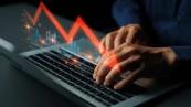 Sensex, Nifty falls as oil surge hits stock markets