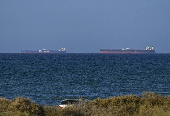 Qatar supports US-Iran dialogue, calls to reopen Hormuz Strait