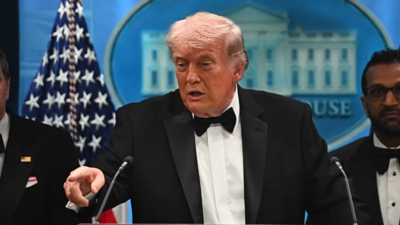 IRGC warns Trump: Choose impossible war or bad deal as blockade deadline looms