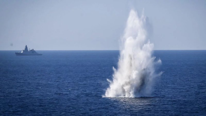 Lithuania joins Hormuz Strait mission offering minesweeping support