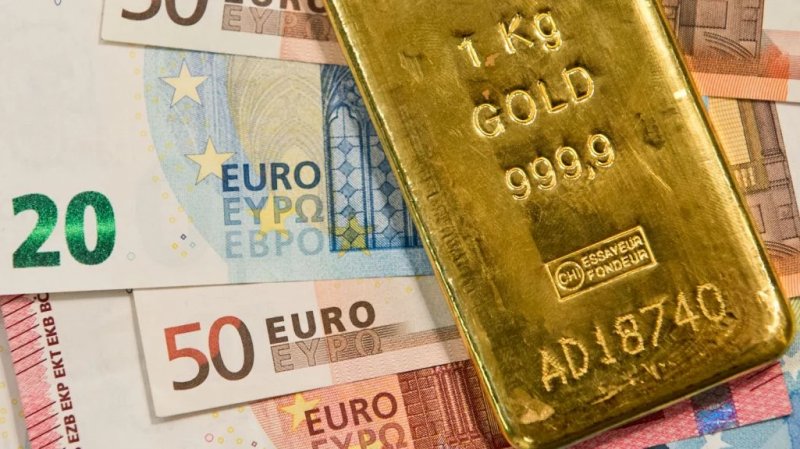 Hungary returns confiscated gold and cash to Ukraine’s state bank