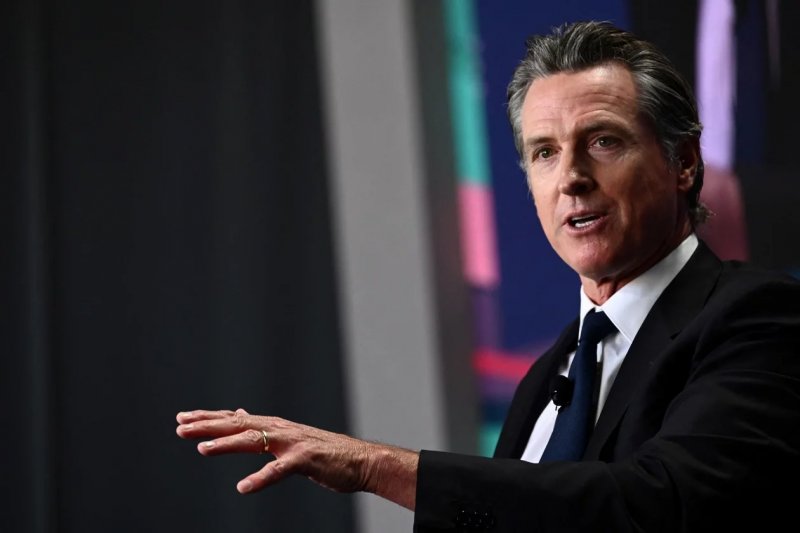 California moves to protect employees amid AI disruption