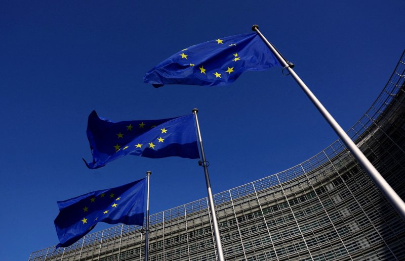 EU urges Israel to halt military escalation in Lebanon