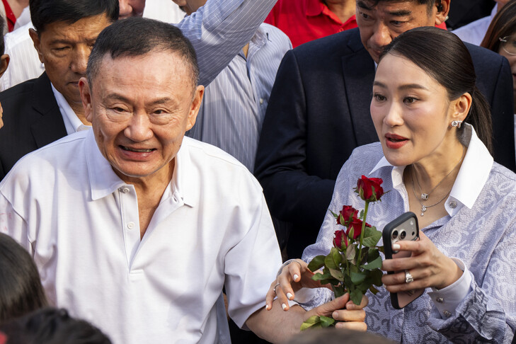 Thaksin Shinawatra freed after receiving Thai royal pardon