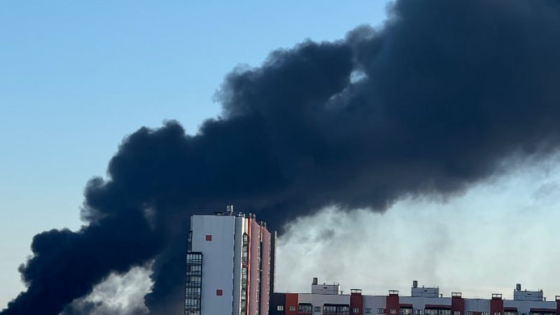 Several injured in Ukrainian drone strike on Russia's St. Petersburg -  VIDEO 