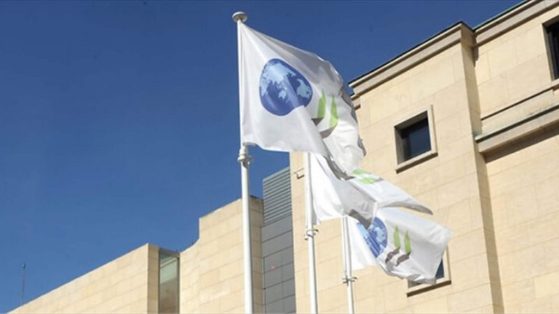 Global economy faces slowdown as OECD cuts growth forecast
