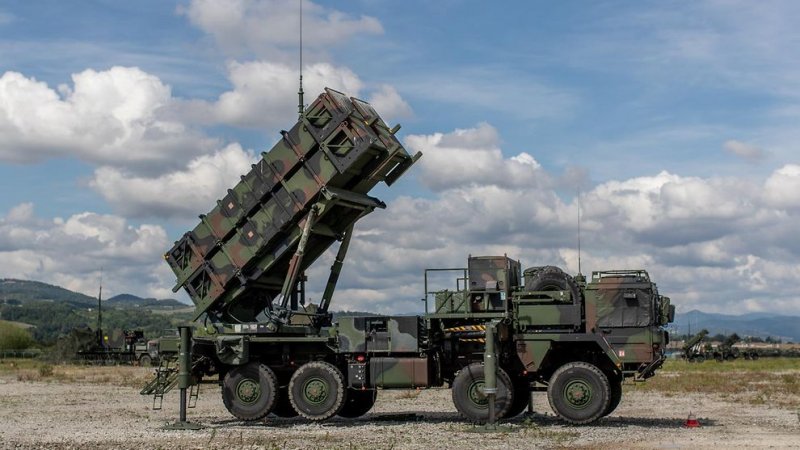 Zelenskyy secures air defence assistance after meeting Norwegian PM